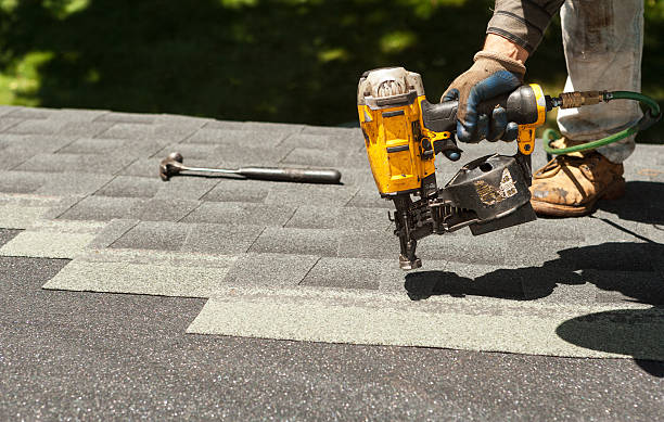 Best Emergency Roof Repair  in Winthrop, IA