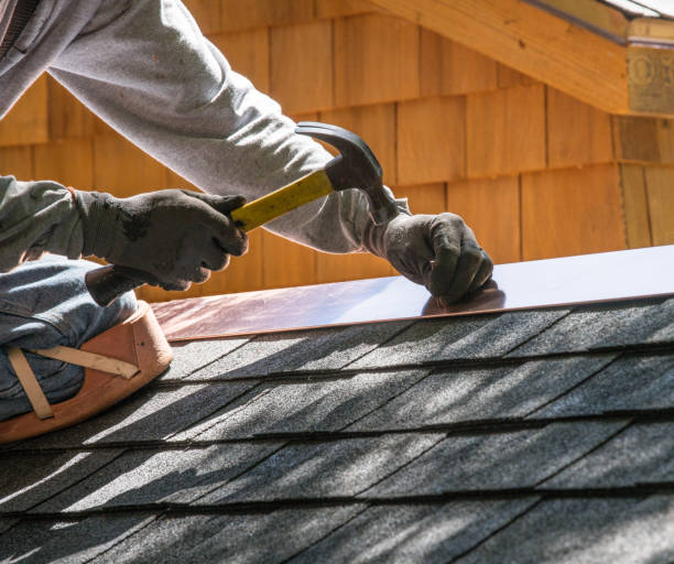 Quick and Trustworthy Emergency Roof Repair Services in Winthrop, IA